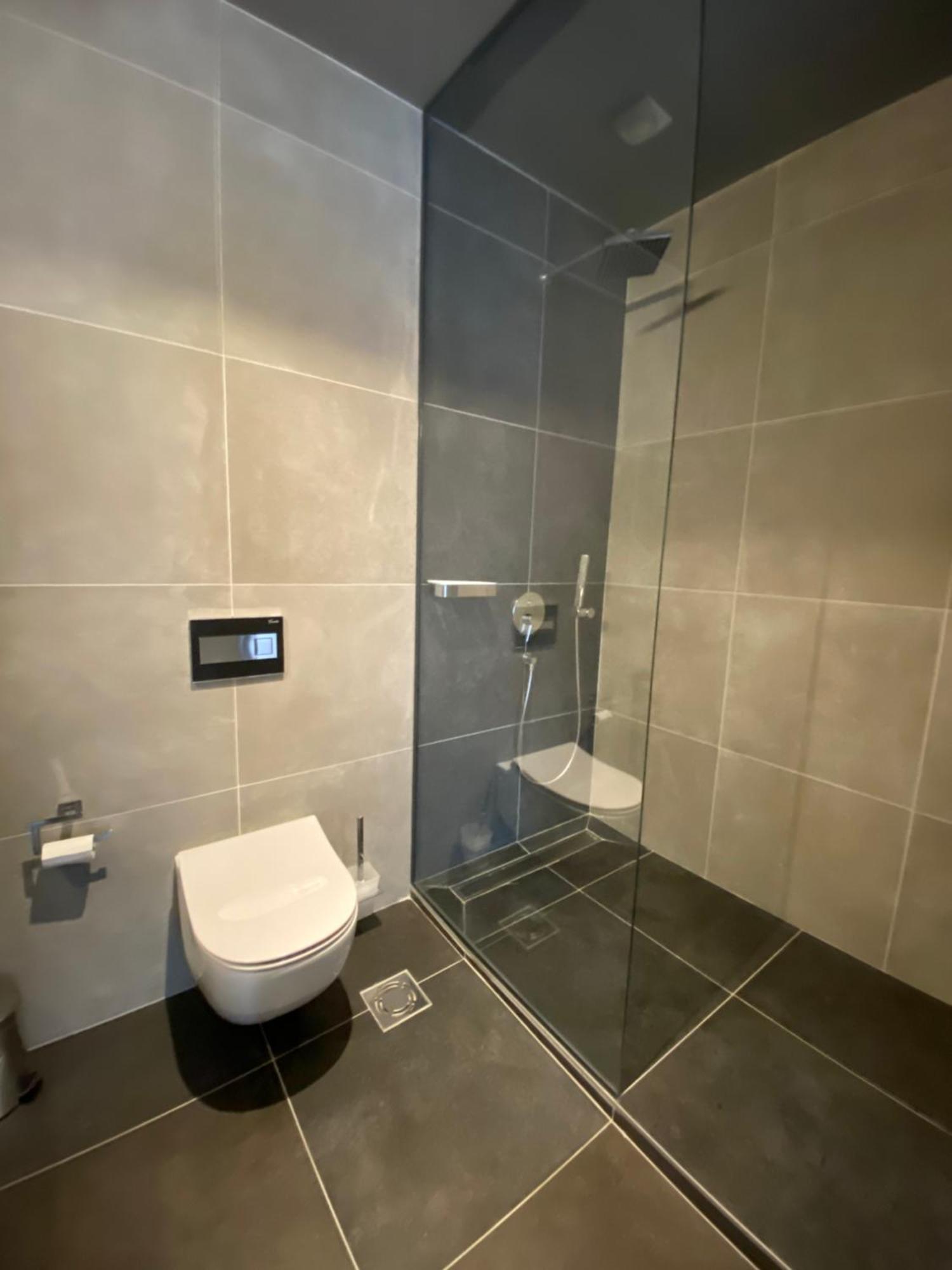 Super Seven Inn Belgrade Room photo